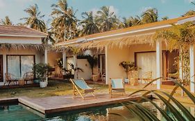 Xanadu Surf & Yoga Hotel Kuta (lombok) Indonesia